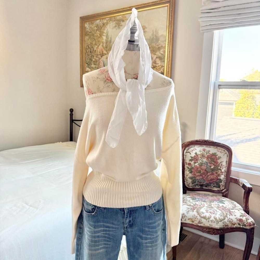 vintage white‎ scarf